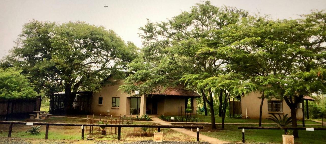 Msunduze River Lodge Mkuze Esterno foto